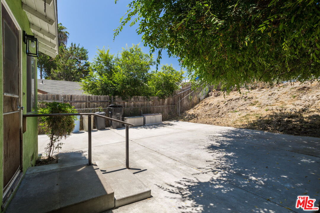 6352 Clyde Avenue San Diego, CA 92139 - Photo 24 of 30