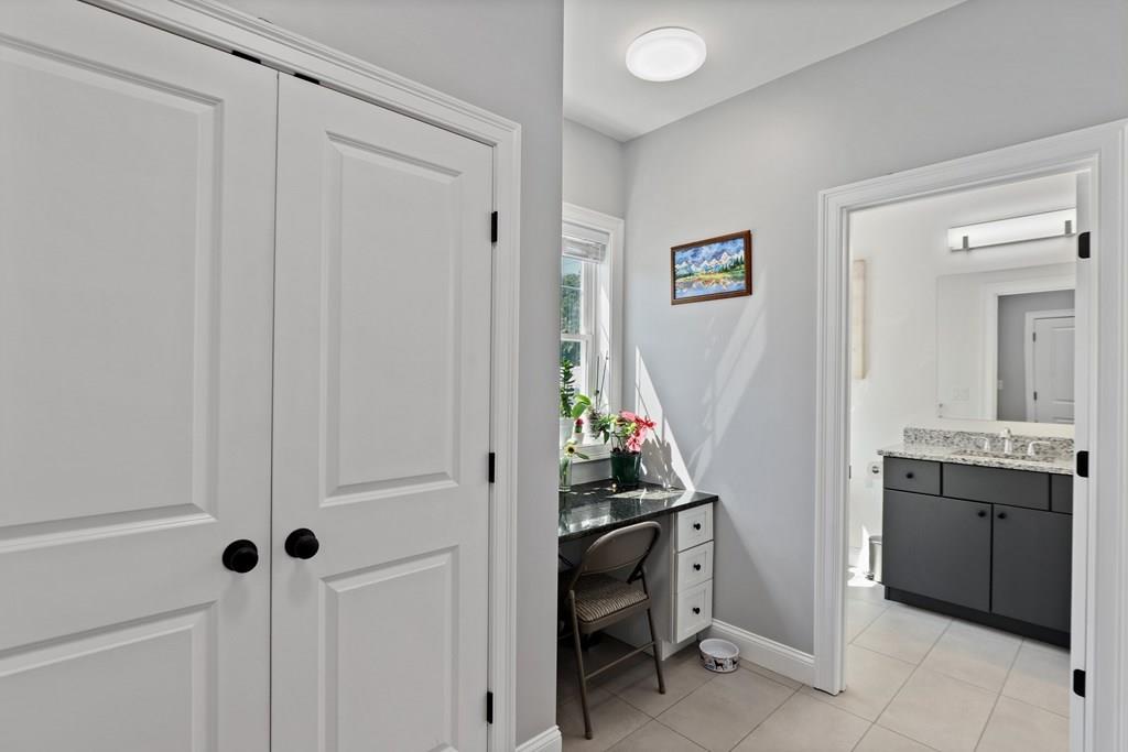 1 Rachel Road Framingham, MA 01702 - Photo 8 of 37 Gallery Image 8