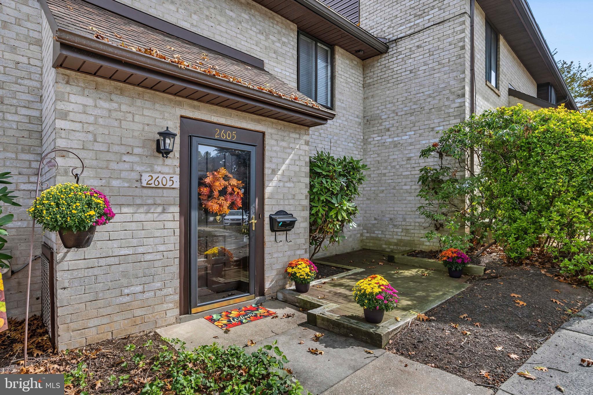 2605 Red Oak Circle Springfield, PA 19064 - Photo 2 of 20 Gallery Image 2