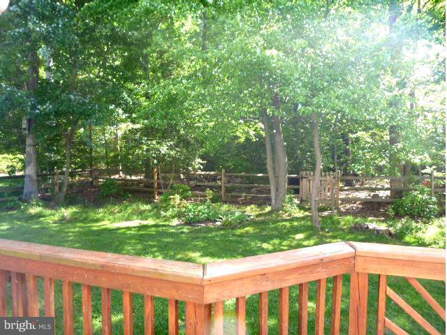 120 Addison Court Chester, MD 21619 - Photo 26 of 30 Exterior (Rear)