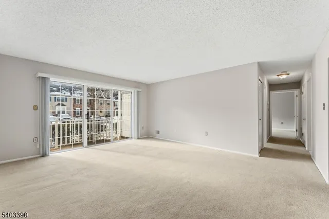 $350,000 | 805 Breckenridge Drive, Somerville, NJ 08876