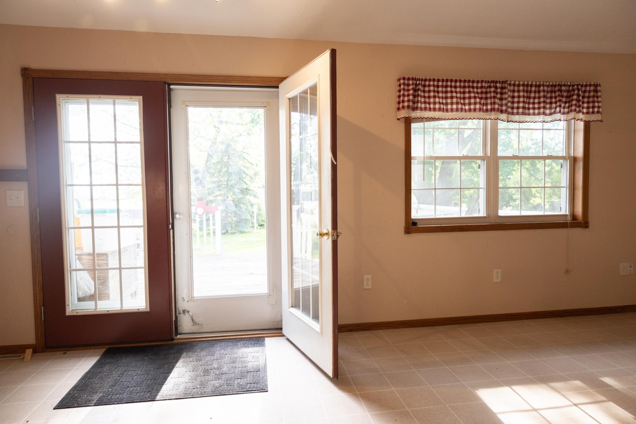 104 Indiana Avenue Adrian, MN 56110 - Photo 26 of 48