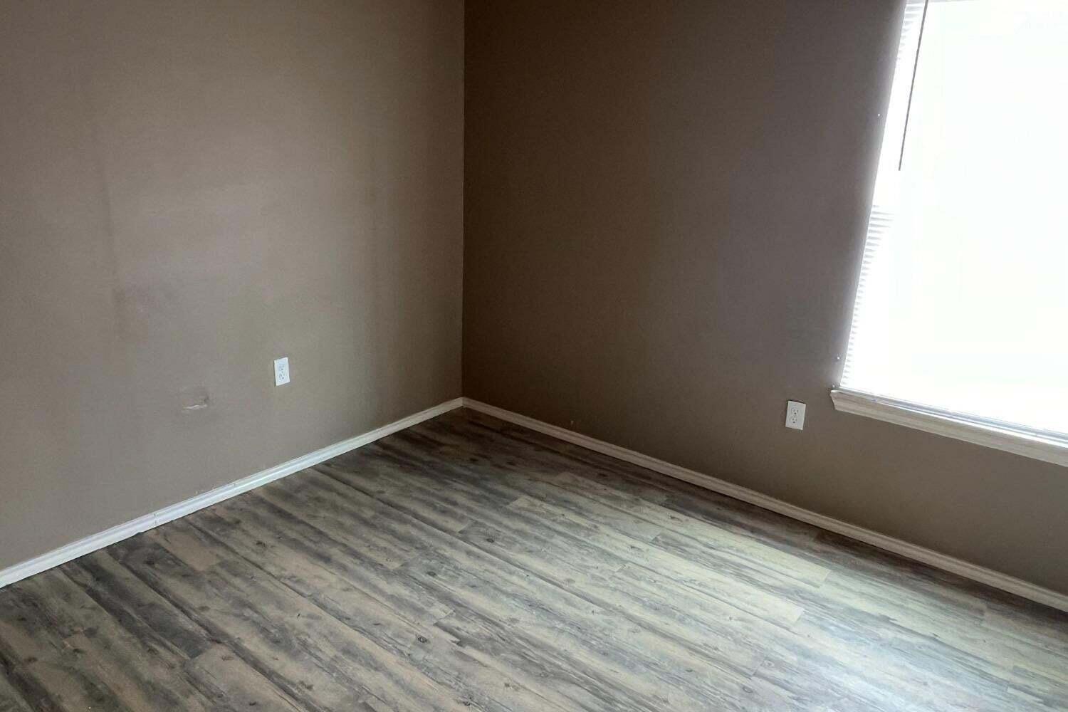 3602 East 3rd Place Lubbock, TX 79403 - Photo 12 of 14 Third Bedroom