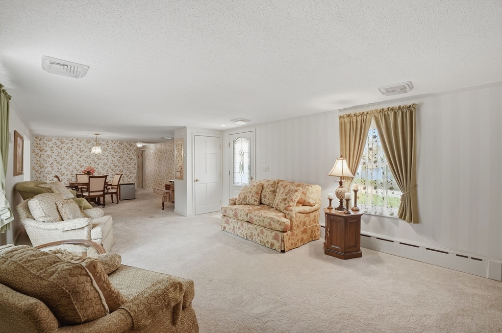 121 Wood Street Fall River, MA 02721 - Photo 12 of 41