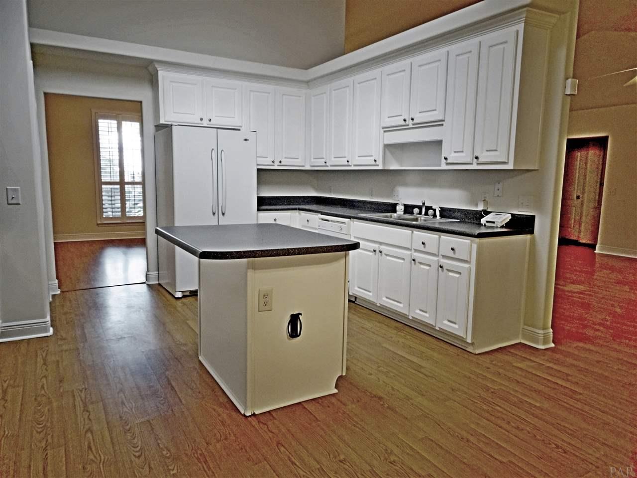 16411 Innerarity Point Road Pensacola, FL 32507 - Photo 8 of 22 Gallery Image 8