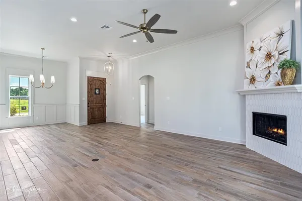 $487,900 | 807 Walstonburg Lane, Benton, LA 71006