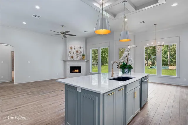 $487,900 | 807 Walstonburg Lane, Benton, LA 71006