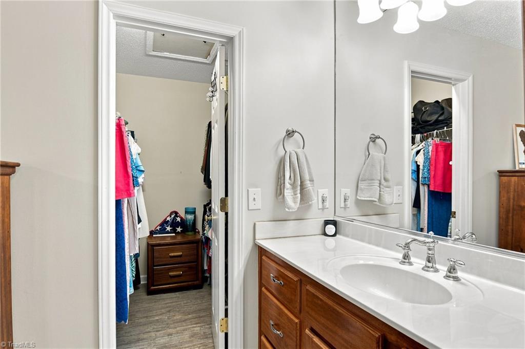 6315 Hampton Knoll Road Clemmons, NC 27012 - Photo 23 of 31 Gallery Image 23