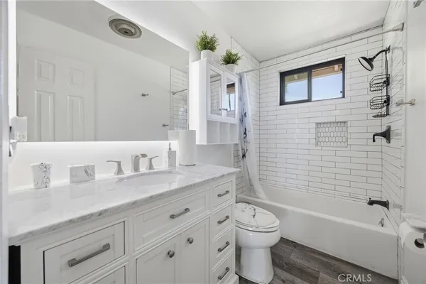 $629,900 | 1722 Mitchell Avenue, Unit 136, Tustin, CA 92780