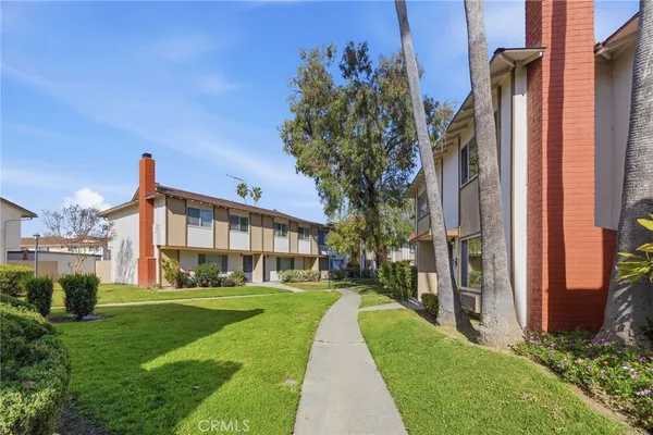 $598,000 | 1722 Mitchell Avenue, Unit 136, Tustin, CA 92780