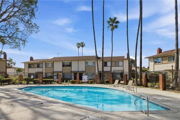 $629,900 | 1722 Mitchell Avenue, Unit 136, Tustin, CA 92780