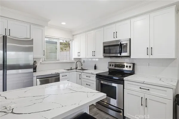 $629,900 | 1722 Mitchell Avenue, Unit 136, Tustin, CA 92780
