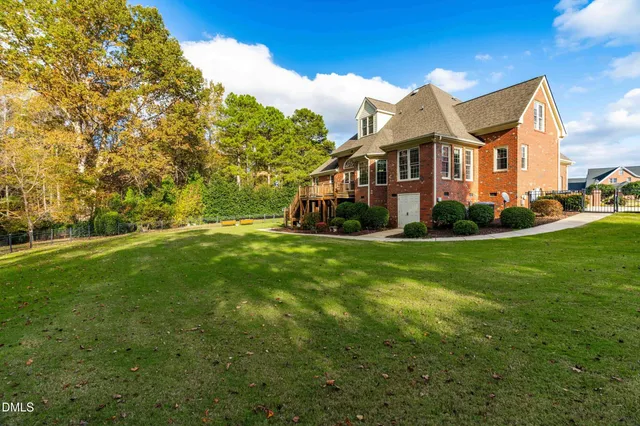 $849,900 | 48 Banbury Court, Garner, NC 27529