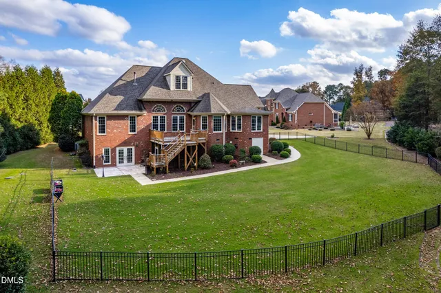 $849,900 | 48 Banbury Court, Garner, NC 27529