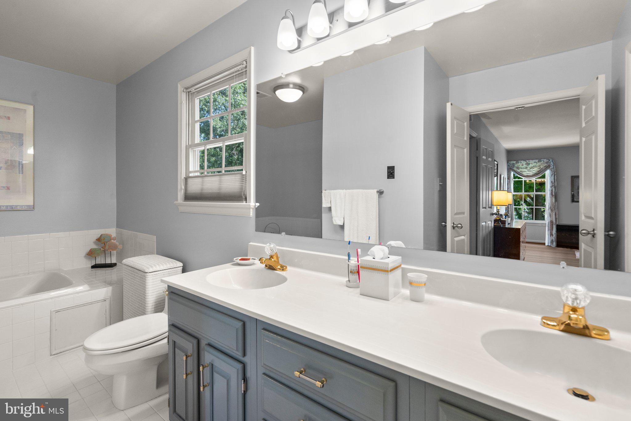16813 Excaliber Way Sandy Spring, MD 20860 - Photo 37 of 55 Gallery Image 37