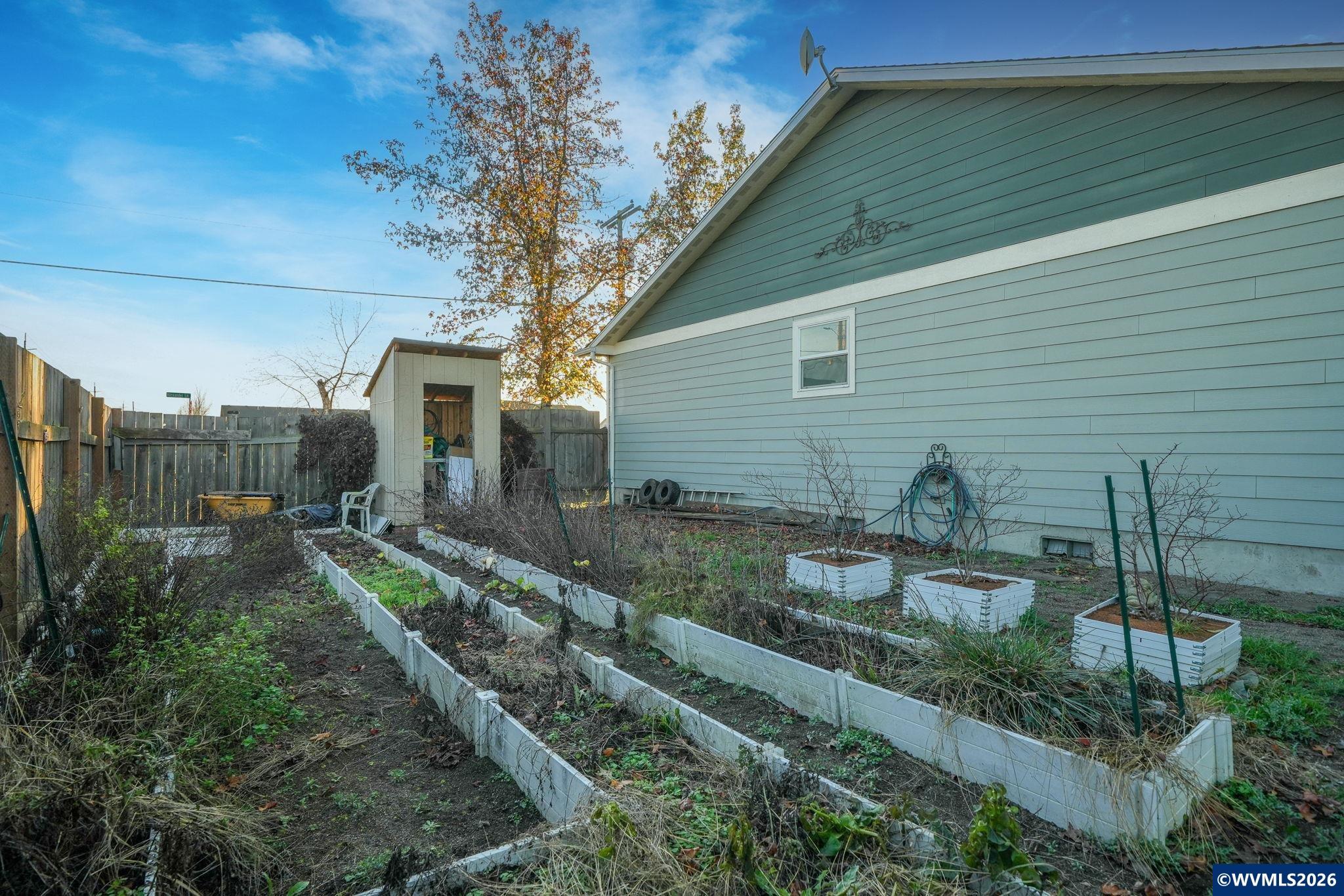 3485 Alexander Lane Northeast Albany, OR 97321 - Photo 39 of 44