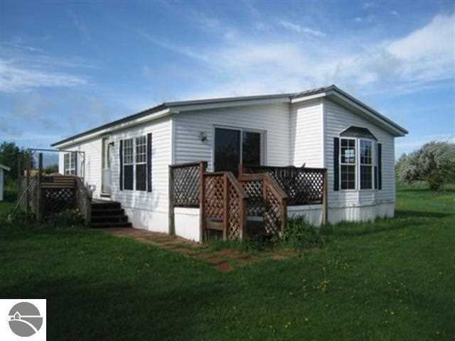 11460 East 12 Road Manton, MI 49663 - Photo 2 of 30 1748742-2.JPG