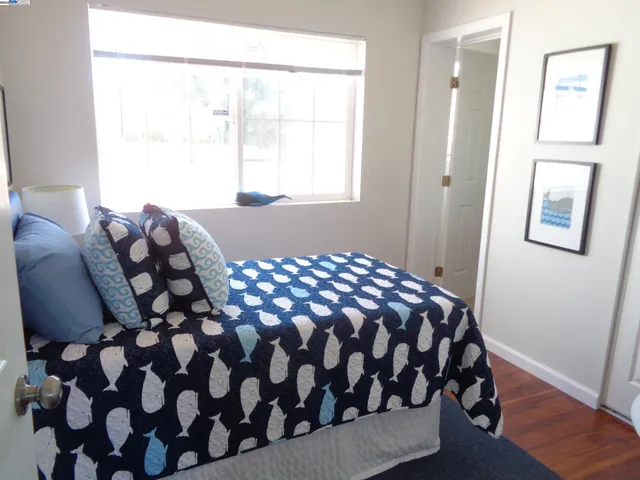 $628,000 | 2122 East 25th Street, Oakland, CA 94606