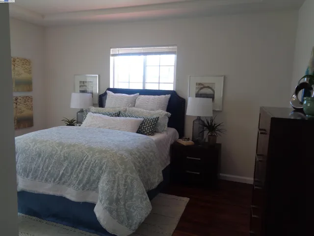 $628,000 | 2122 East 25th Street, Oakland, CA 94606