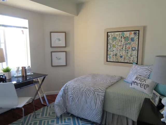 $628,000 | 2122 East 25th Street, Oakland, CA 94606