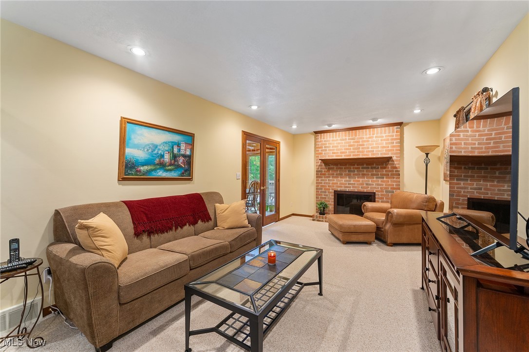 5250 Struthers Road Struthers, OH 44471 - Photo 7 of 39 Gallery Image 7