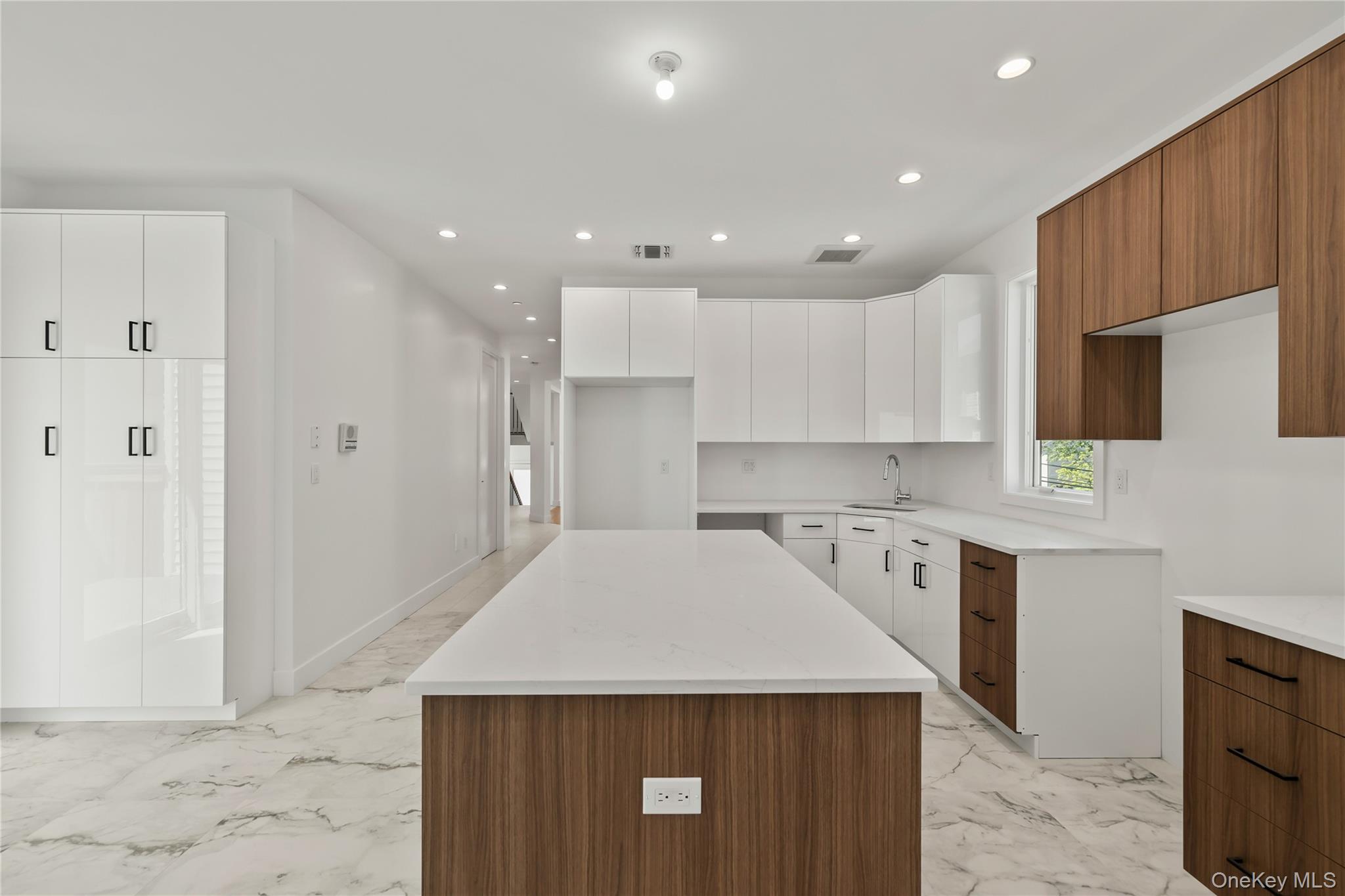 37 Ewing Avenue, Unit 202 Spring Valley, NY 10977 - Photo 14 of 42