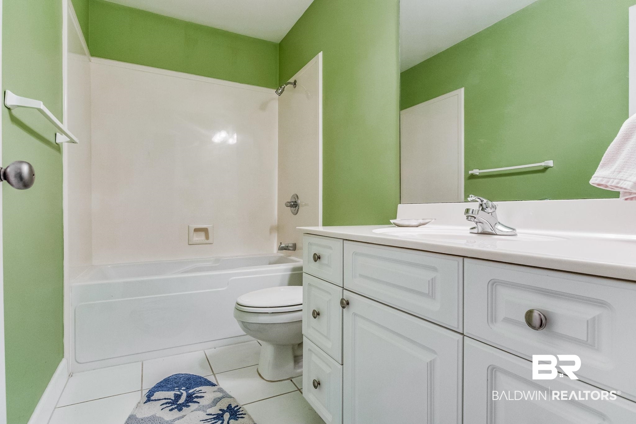 3200 Loop Road, Unit 66 Orange Beach, AL 36561 - Photo 20 of 28 2nd bath