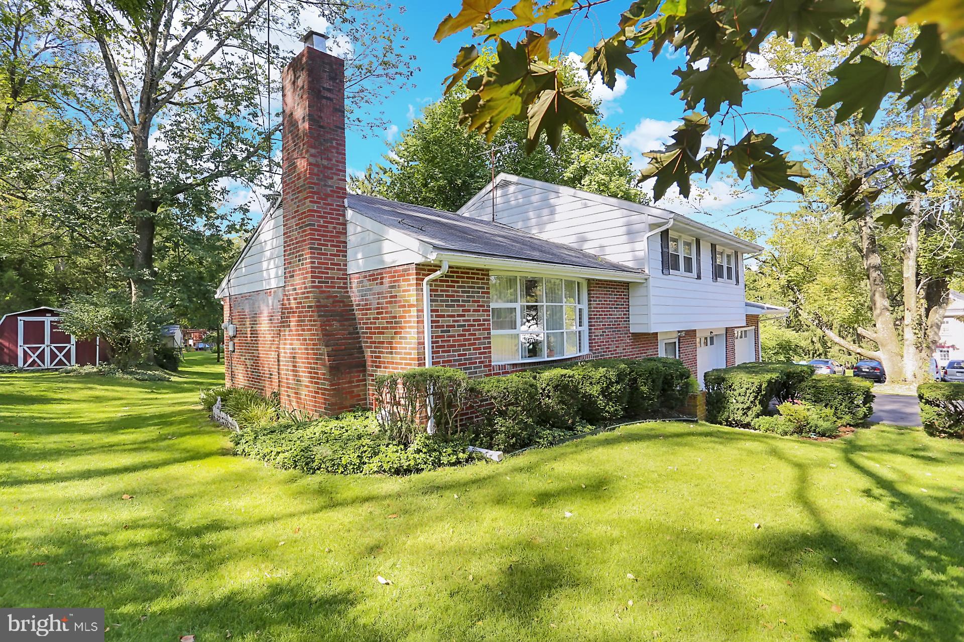 3042 Leiszs Bridge Road Reading, PA 19605 - Photo 3 of 28 Gallery Image 3