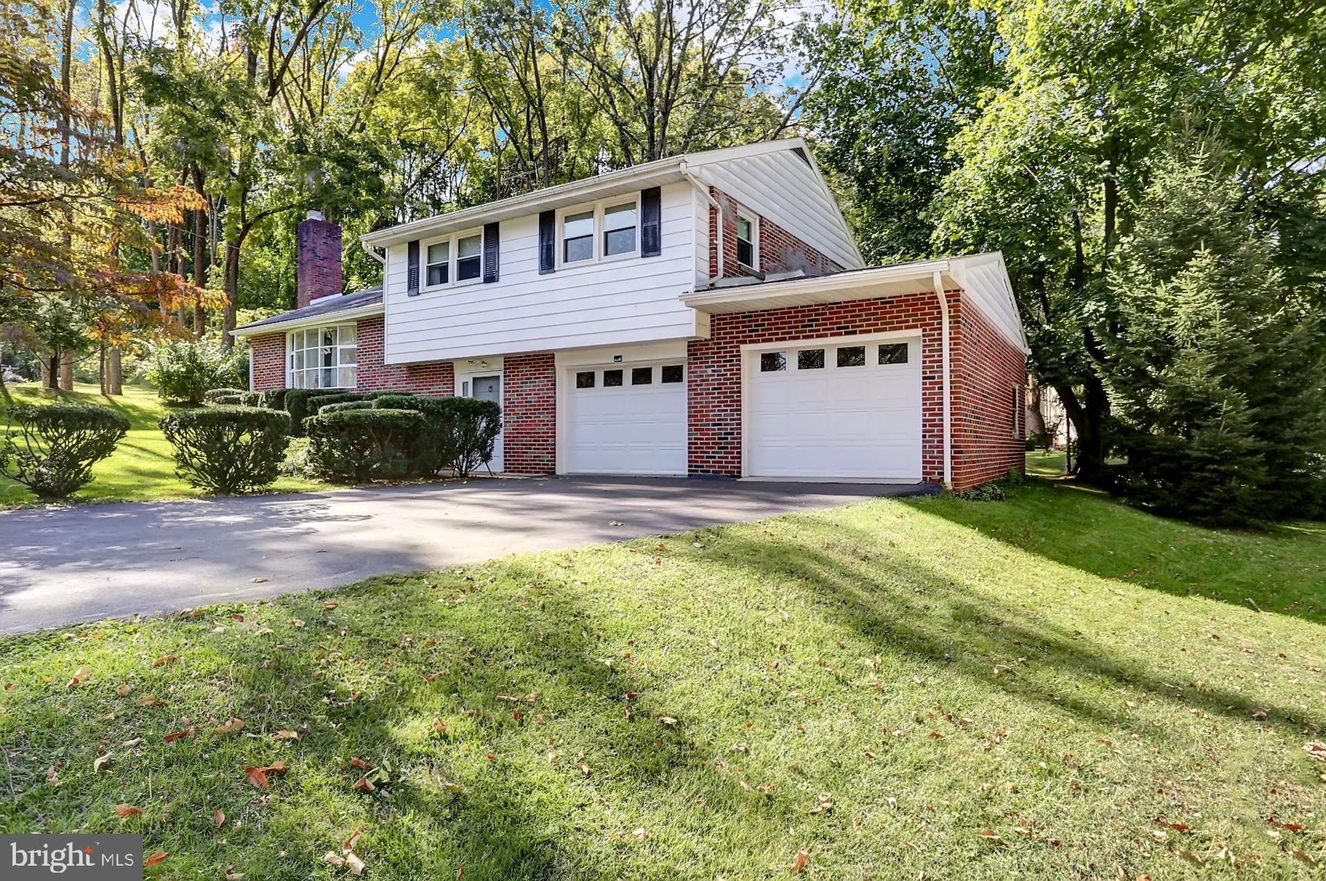 3042 Leiszs Bridge Road Reading, PA 19605 - Photo 7 of 28 Gallery Image 7