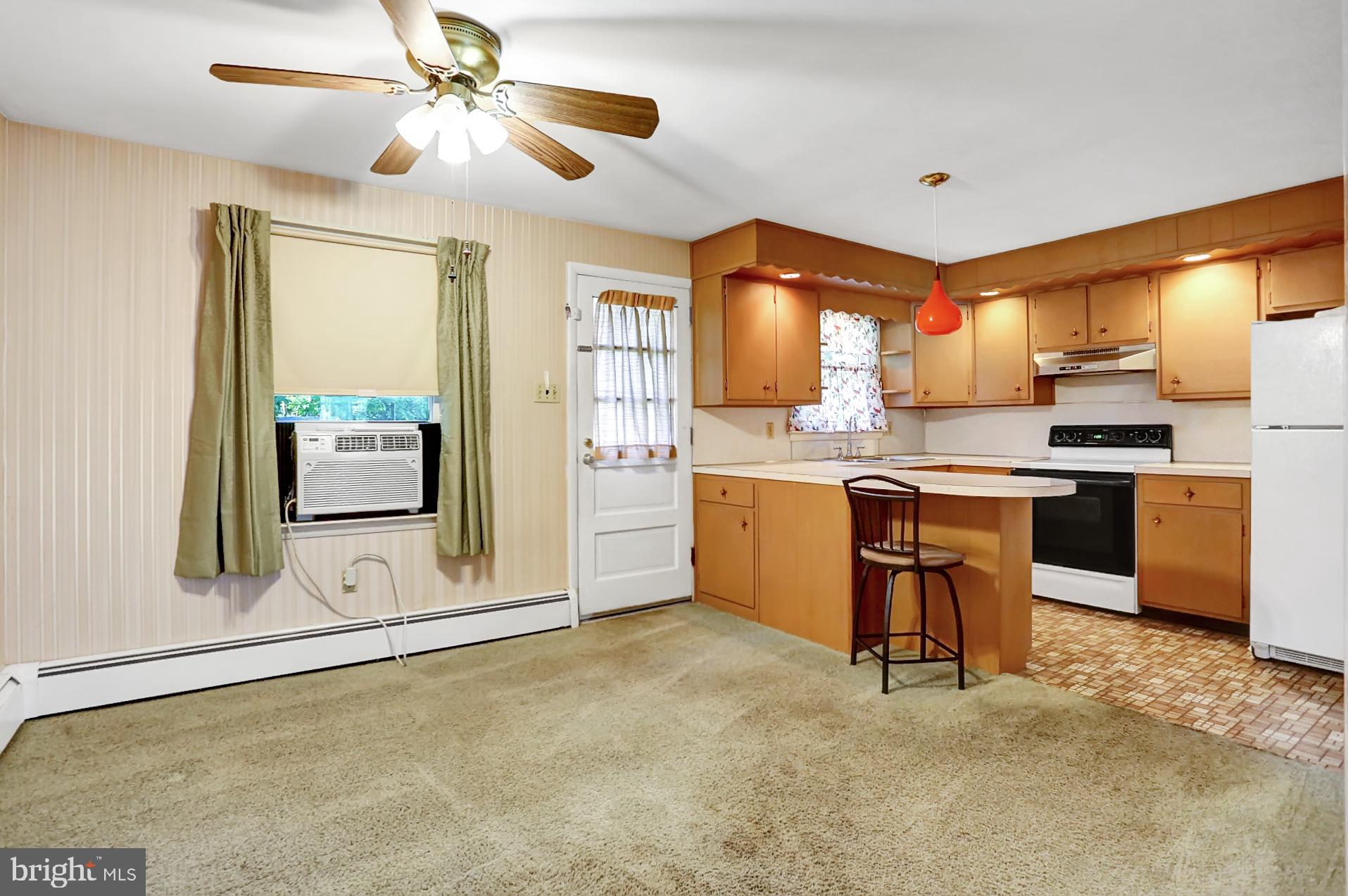 3042 Leiszs Bridge Road Reading, PA 19605 - Photo 10 of 28 Gallery Image 10