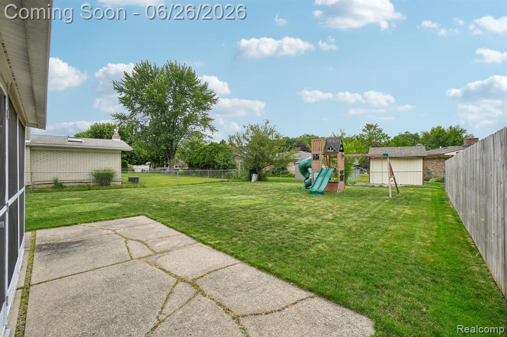 6046 Wedgewood Road Canton, MI 48187 - Photo 38 of 46