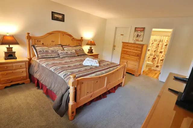 $369,900 | 227 Main Street, Unit 106, Lincoln, NH 03251