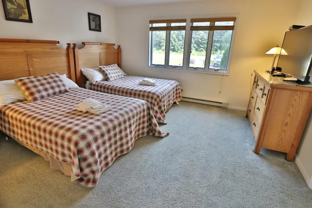 $369,900 | 227 Main Street, Unit 106, Lincoln, NH 03251