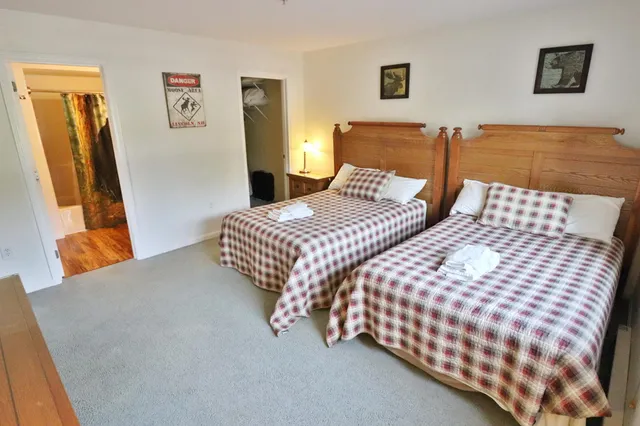 $369,900 | 227 Main Street, Unit 106, Lincoln, NH 03251