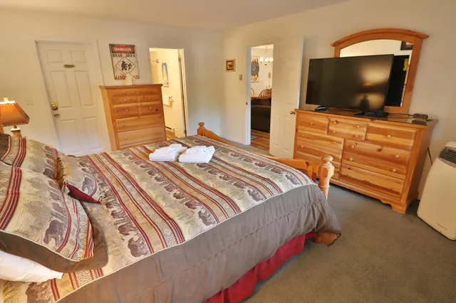 $369,900 | 227 Main Street, Unit 106, Lincoln, NH 03251