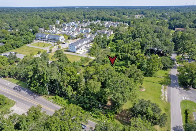 $1,300,000 | 325 West 5th N Street, Summerville, SC 29483