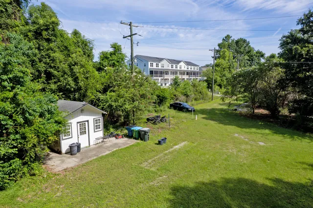 $1,300,000 | 325 West 5th N Street, Summerville, SC 29483
