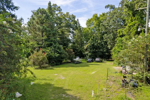 $1,300,000 | 325 West 5th N Street, Summerville, SC 29483