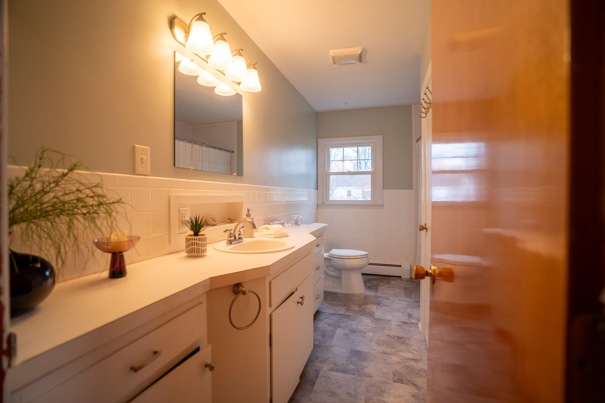 134 Middle Street Saco, ME 04072 - Photo 23 of 43 DSC06803-HDR