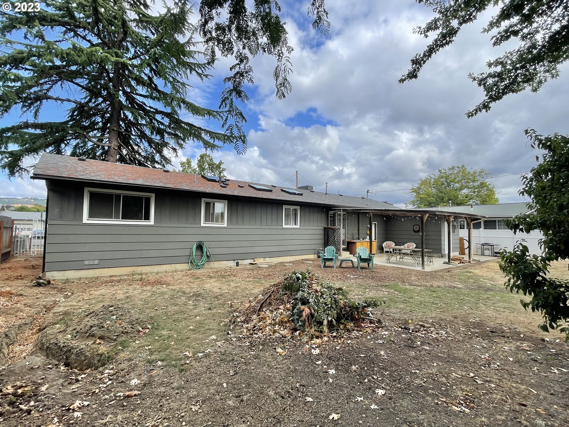 2113 Austin Road Roseburg, OR 97471 - Photo 30 of 36 a front view of a house with yard and trees