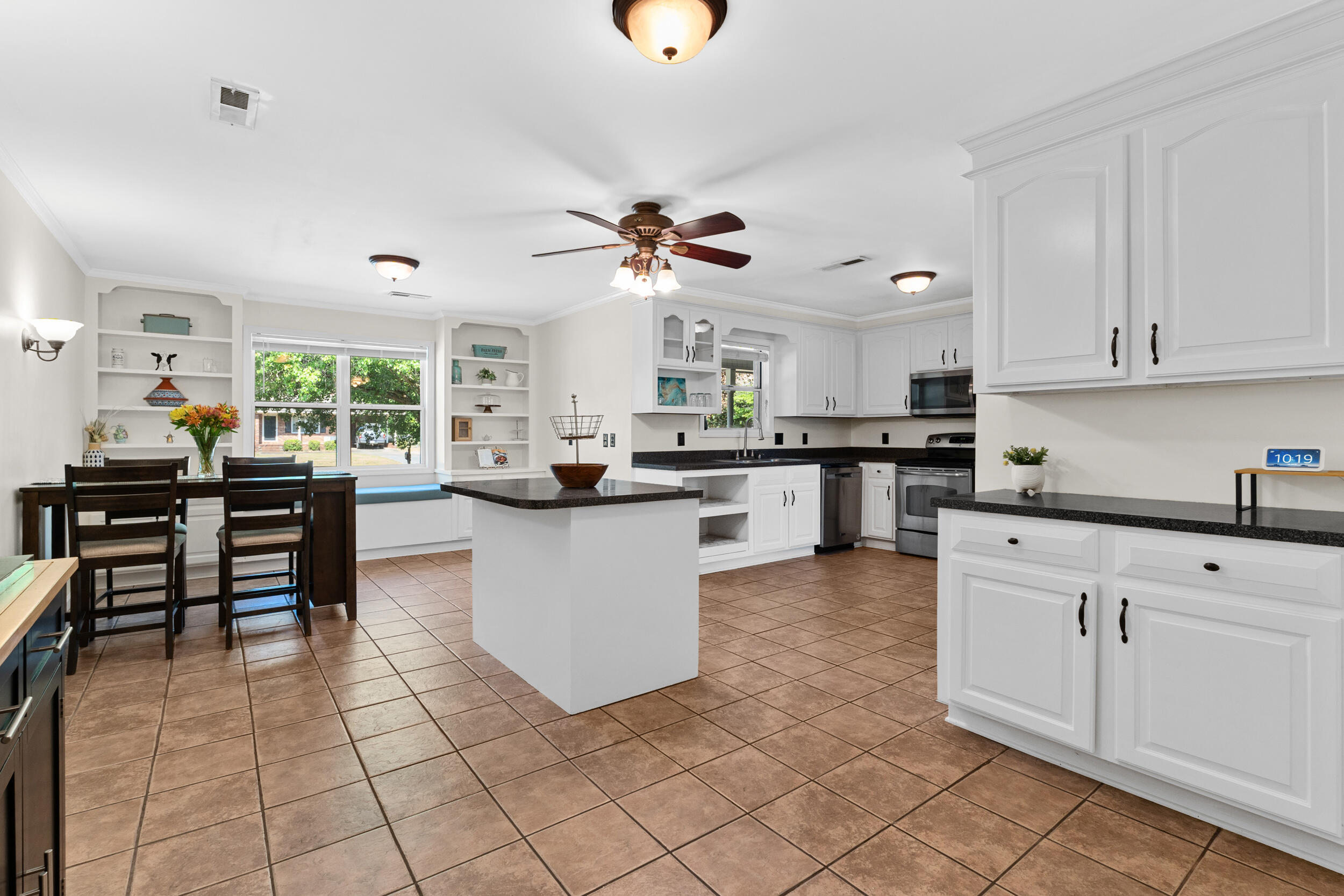 1785 Anburn Drive Sumter, SC 29154 - Photo 14 of 34