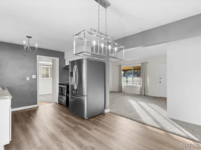 $159,900 | 6104 Old Collinsville Road, Fairview Heights, IL 62208