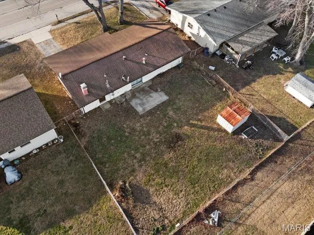 $159,900 | 6104 Old Collinsville Road, Fairview Heights, IL 62208