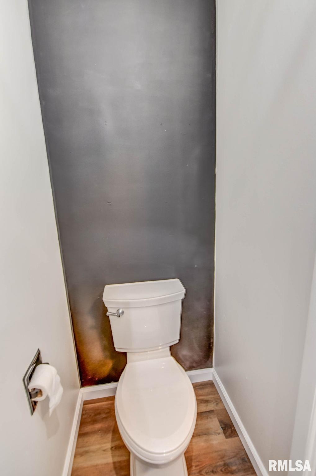 207 Kemmerer Street Assumption, IL 62510 - Photo 27 of 46