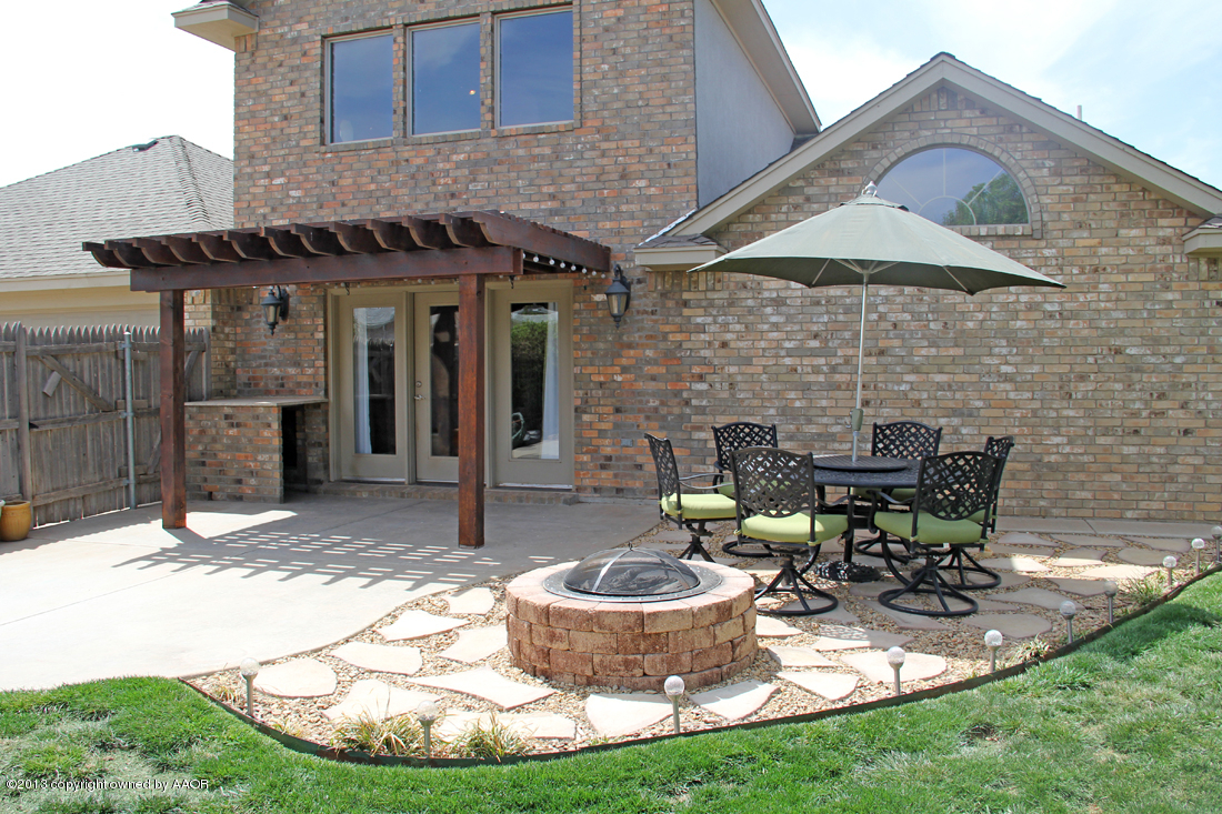 7802 Bayswater Road Amarillo, TX 79119 - Photo 36 of 46 Back Patio2