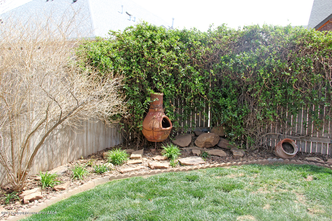 7802 Bayswater Road Amarillo, TX 79119 - Photo 40 of 46 Back Landscaping