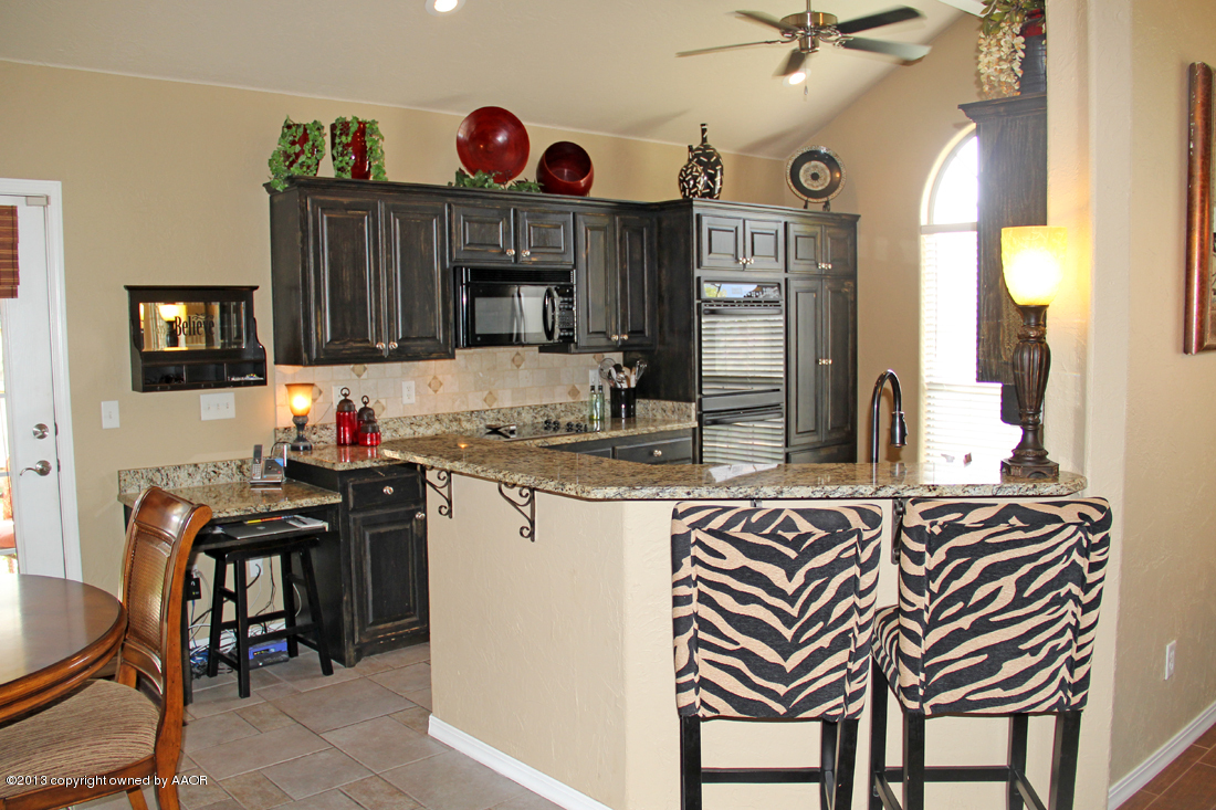 7802 Bayswater Road Amarillo, TX 79119 - Photo 5 of 46 Kitchen