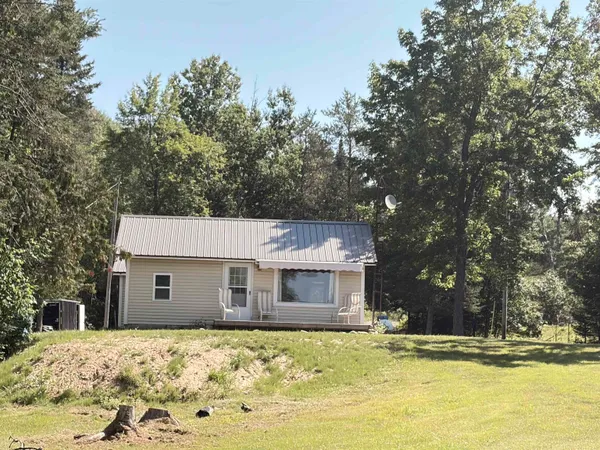$160,000 | 10167 Richardson, Harrison, MI 48625