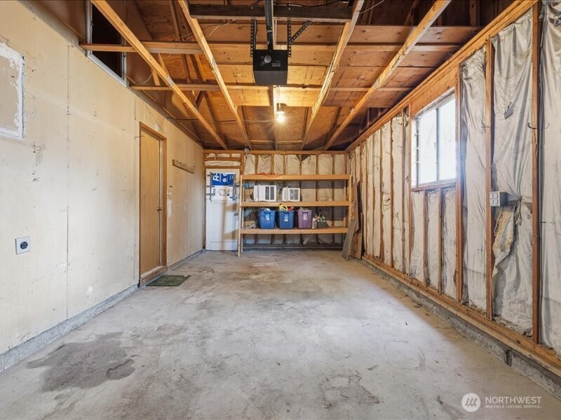 702 West Ridge Drive Omak, WA 98841 - Photo 20 of 26 a view of a storage room