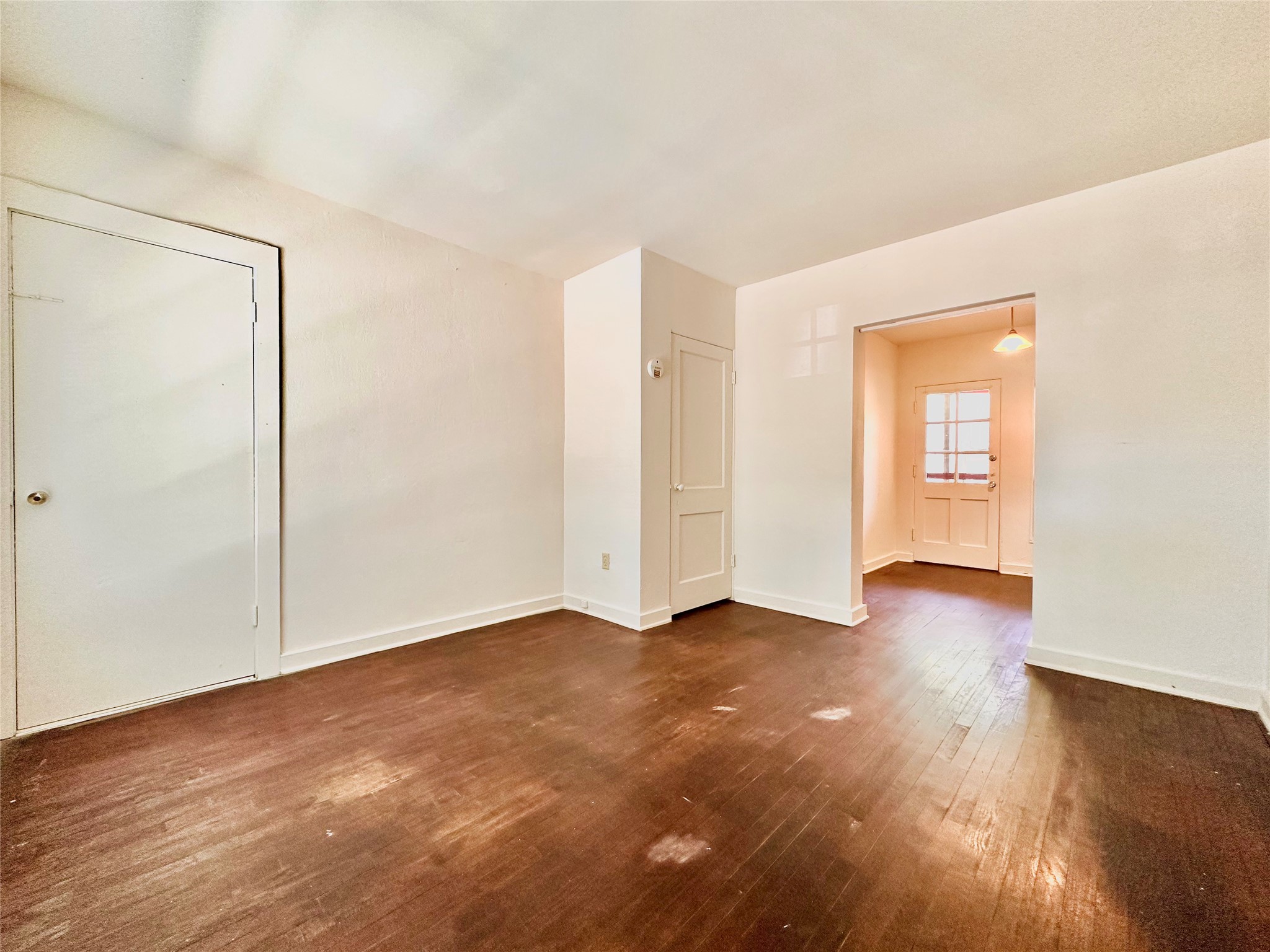 1408 Kirkwood Road, Unit B Austin, TX 78722 - Photo 2 of 6 Gallery Image 2